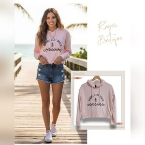 🌿Miami Style Women's Small Shell Pink Panama City Beach Florida Crop Top Hoodie